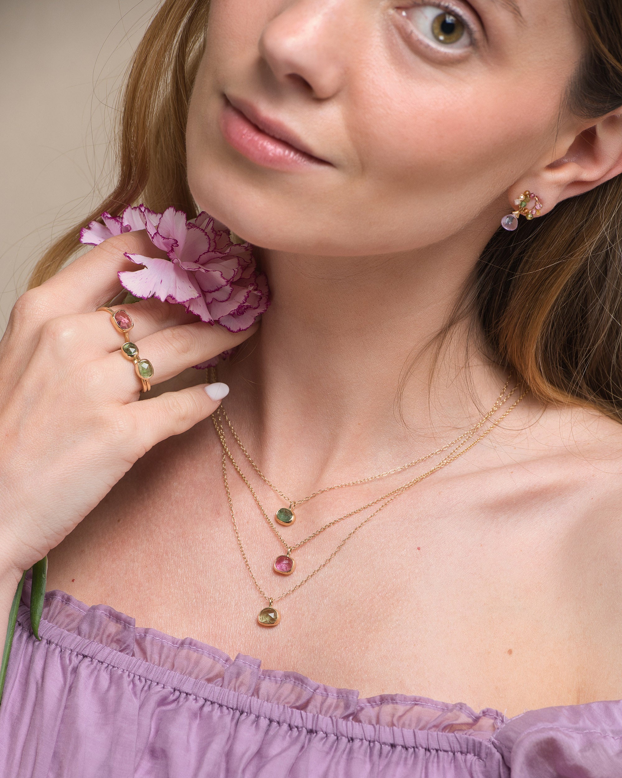 Pétale no. 5 | One-of-a-kind Gold Rosecut Tourmaline Pendant (emerald green)