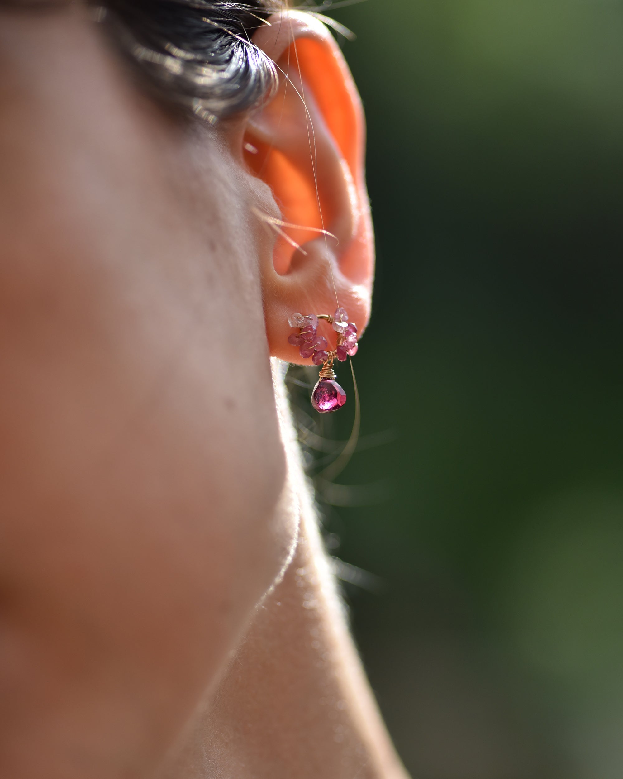 Jardin no. 24 | Pink Sapphire Drop Earrings