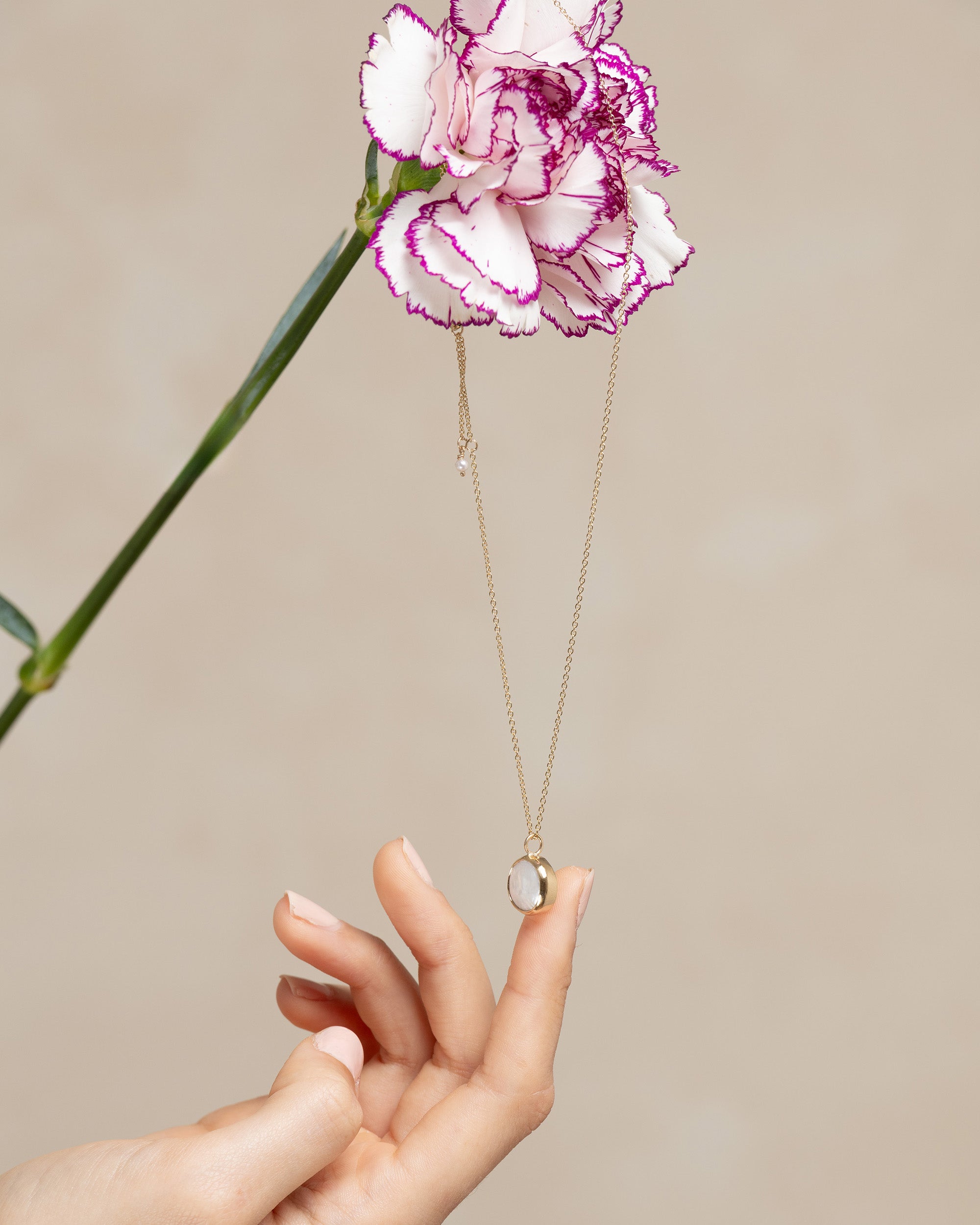 Héritage no. 3 | Gold Pearl Pendant