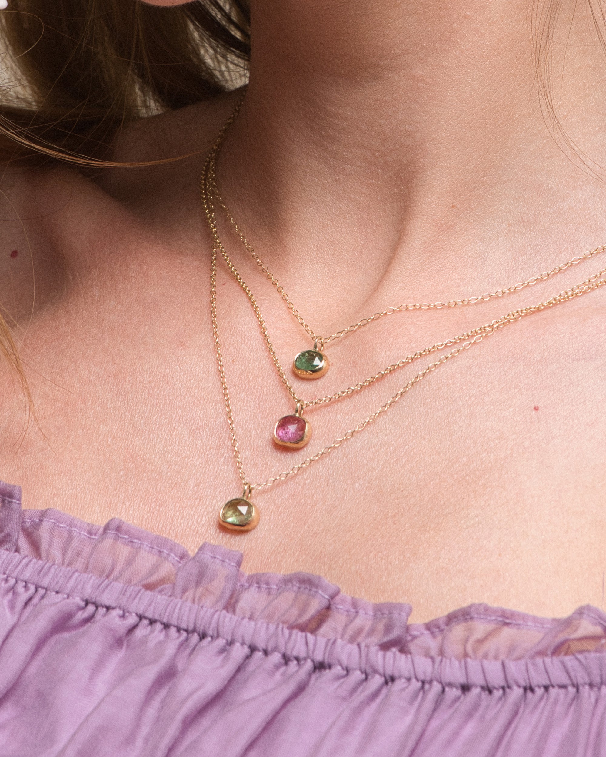 Pétale no. 5 | One-of-a-kind Gold Rosecut Tourmaline Pendant (emerald green)