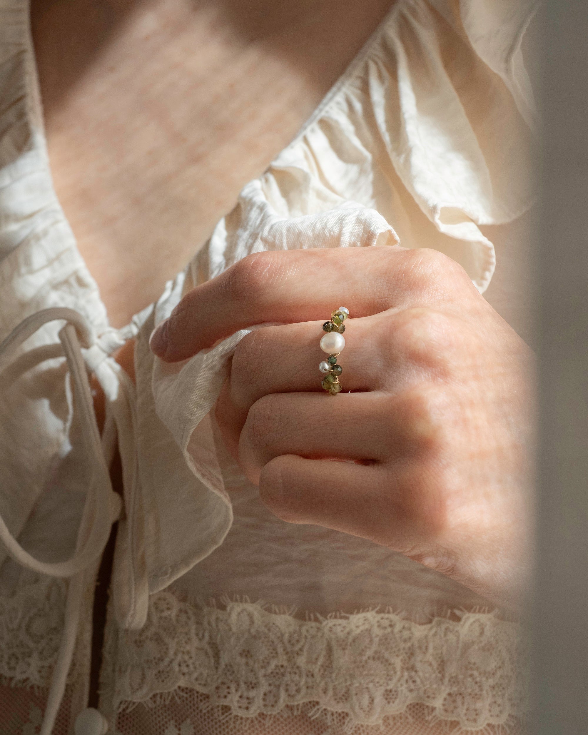 Jardin no. 11 | Green Tourmaline & Pearl Ring